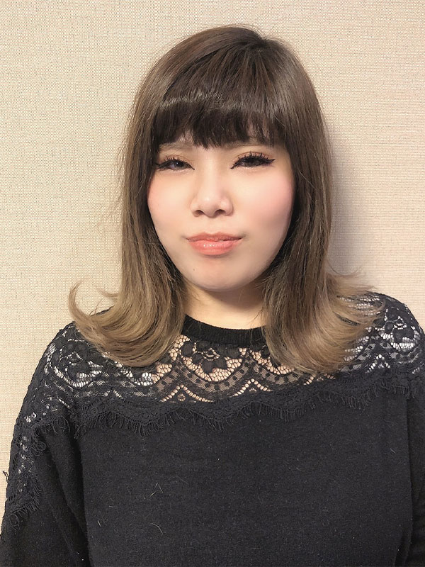 スタッフ 岐阜県各務原市の美容室美容院 Strasee ストラッセ 各務原店 スタッフ 岐阜県各務原市の美容室美容院 Strasee ストラッセ 各務原店