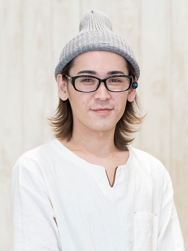 スタッフ 岩手県盛岡市の美容室美容院 Hair Nail B Road ヘアアンドネイルビロード 盛岡店 スタッフ 岩手県盛岡市の美容室美容院 Hair Nail B Road ヘアアンドネイルビロード 盛岡店
