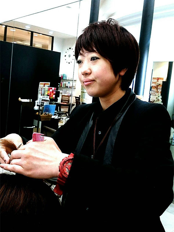 星 美都 山形県山形市の美容室美容院 Hair Make Lunaluna ヘアアンドメイクルナルナ 山形南店 星 美都 山形県山形市の美容室美容院 Hair Make Lunaluna ヘアアンドメイクルナルナ 山形南店