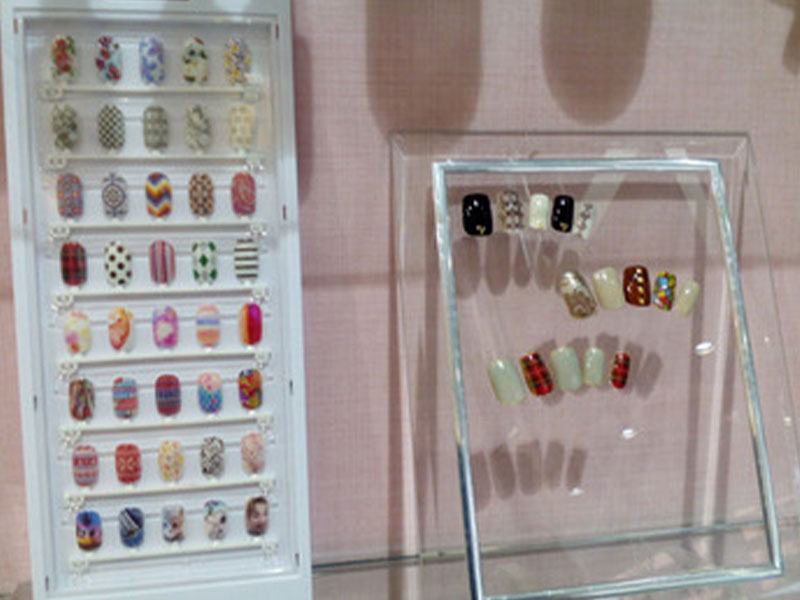 東京都世田谷のネイルサロン Nail Moa ネイルモア 三軒茶屋店