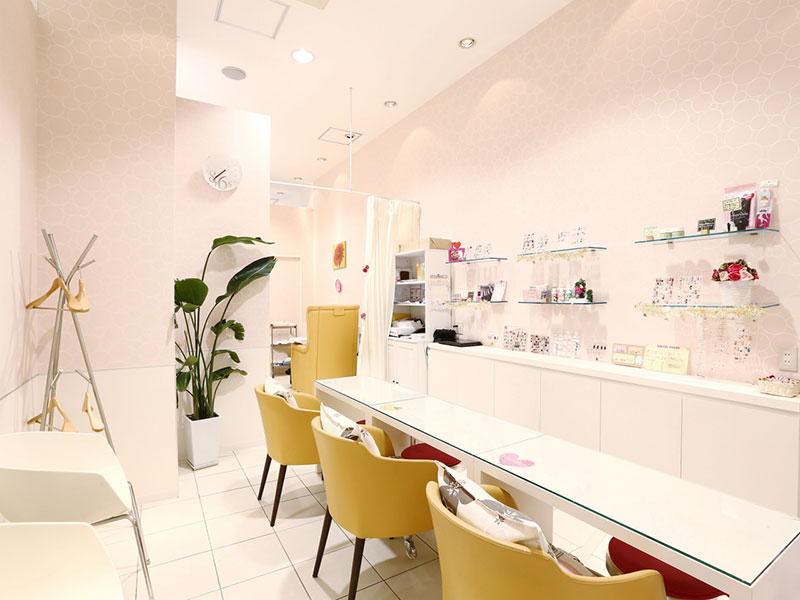 NAIL moA 八尾店